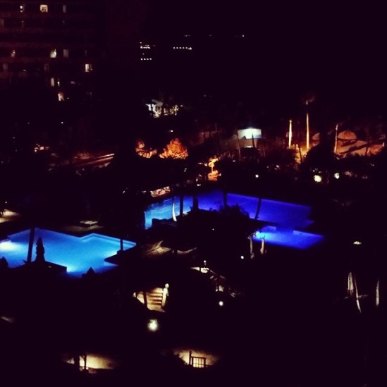 Hyatt Regency pool at night as viewed from our hotel room (727) balony)